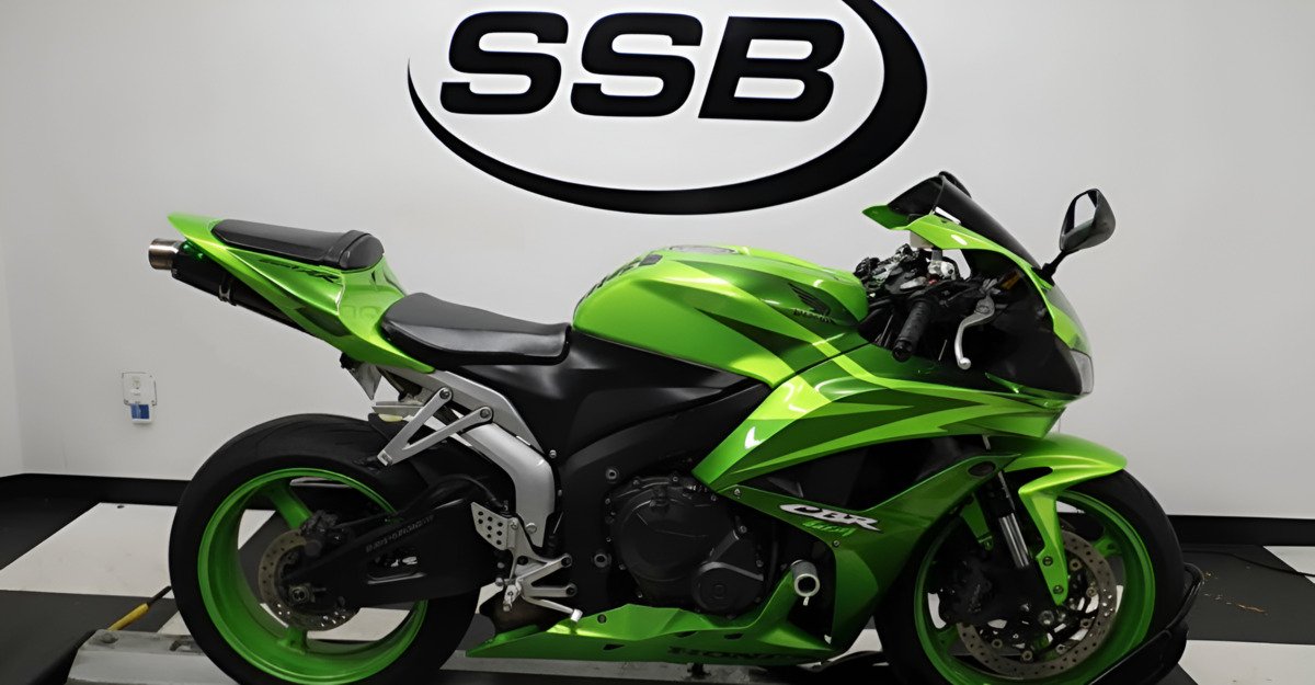 Honda CBR 900RR Fireblade